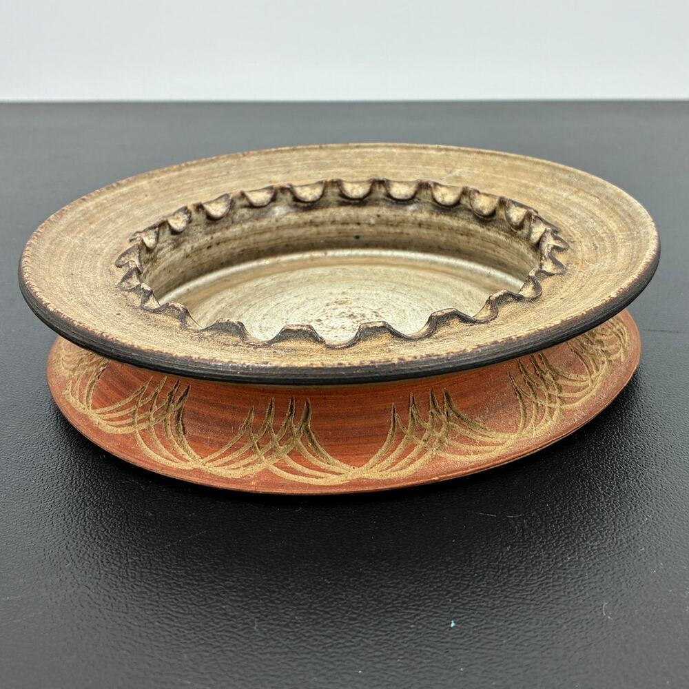 VTG Handmade Ceramic Ashtray Bowl Cigarette Holder 6 in. Clay Pottery Wright '84